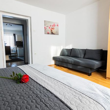 Apartma Ella Lovrenc na Pohorju Exterior foto