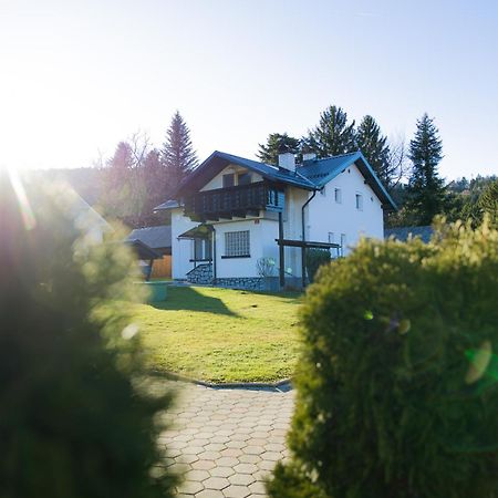Apartma Ella Lovrenc na Pohorju Exterior foto