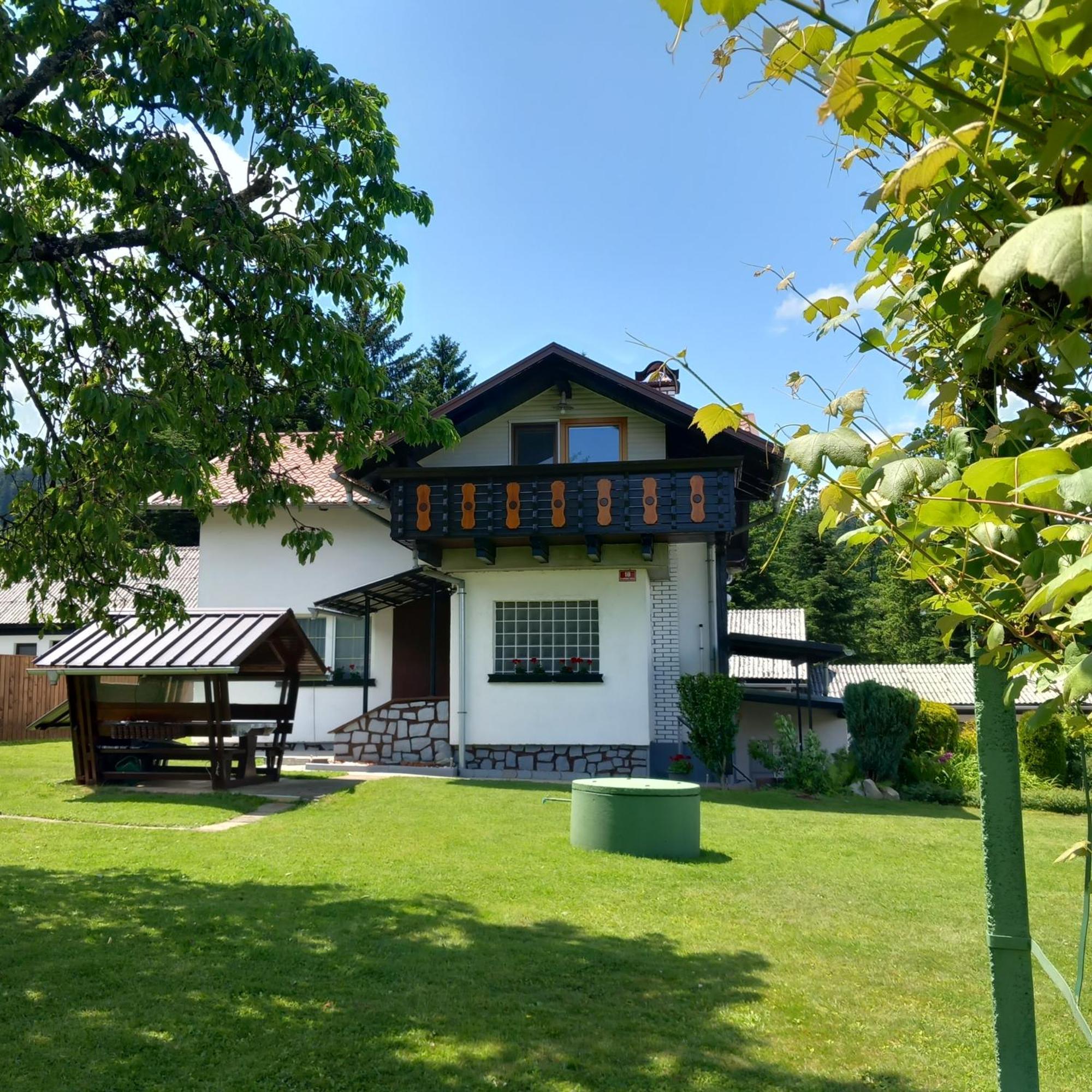 Apartma Ella Lovrenc na Pohorju Exterior foto
