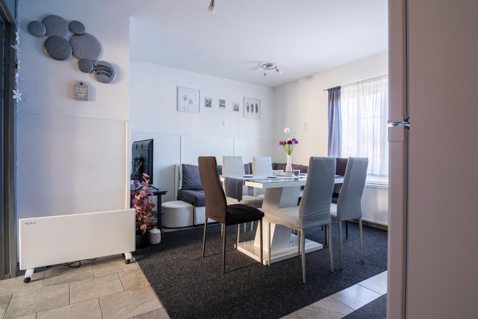 Apartma Ella Lovrenc na Pohorju Exterior foto
