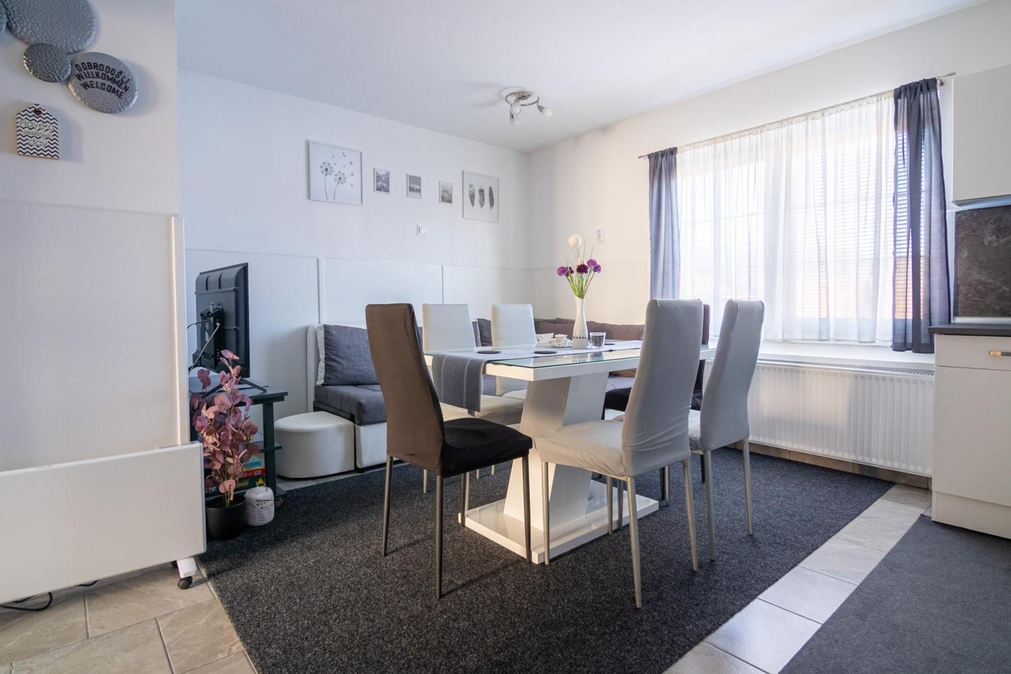 Apartma Ella Lovrenc na Pohorju Exterior foto